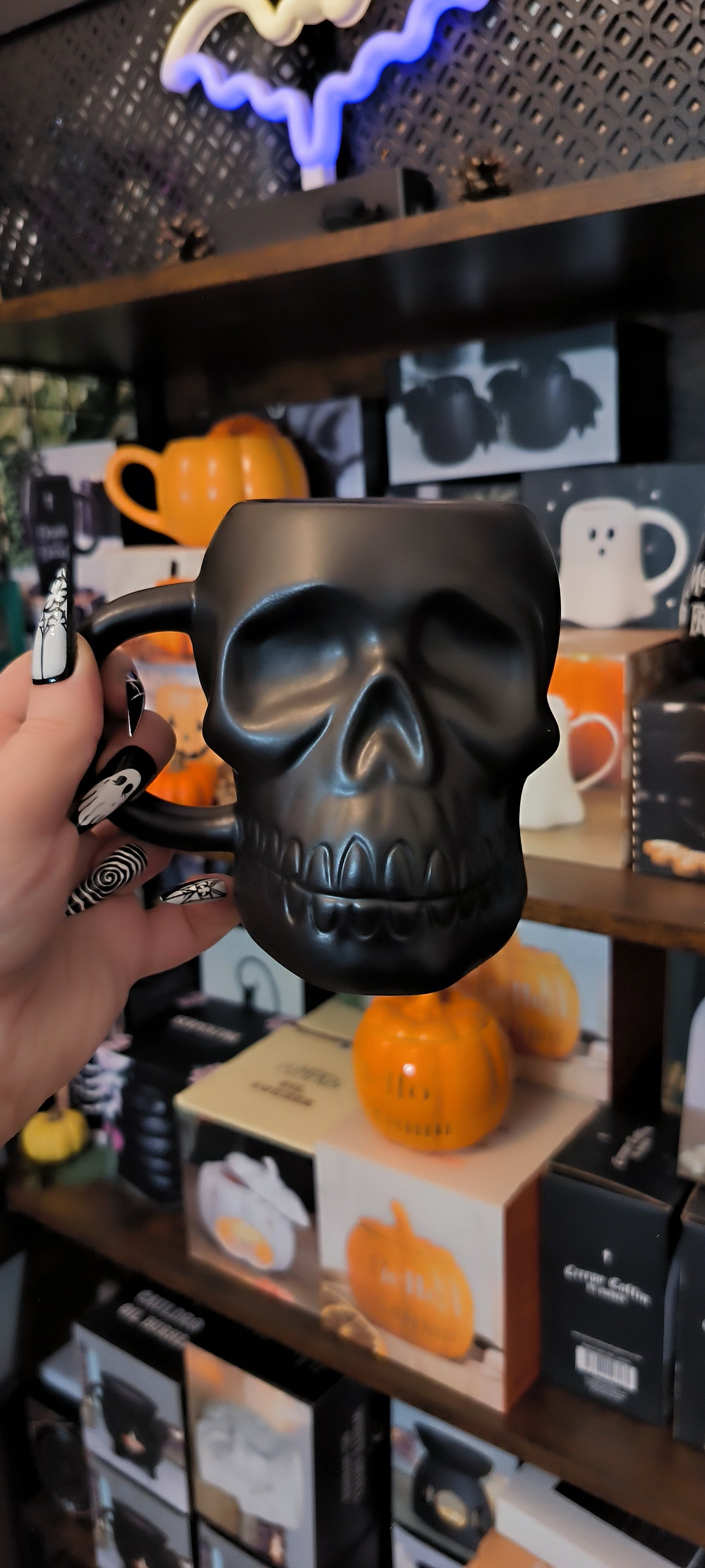 Mug tête de mort sombre