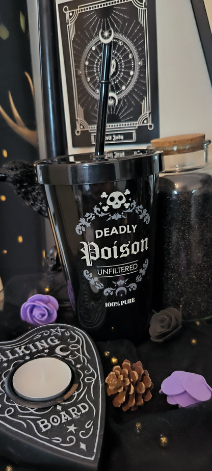 Gobelet en plastique Gothic Deadly Poison avec paille